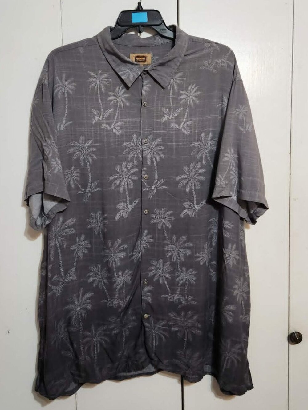 The Foundry Big & Tall Mens Shirt 4XLT Gray Palm Tree Print Button Down Rayon